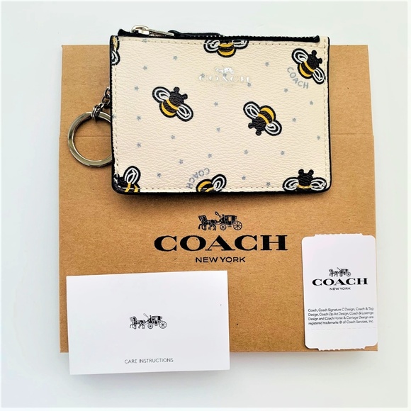 Coach Handbags - NWT Coach Bee Print ID Skinny Wallet Card Case